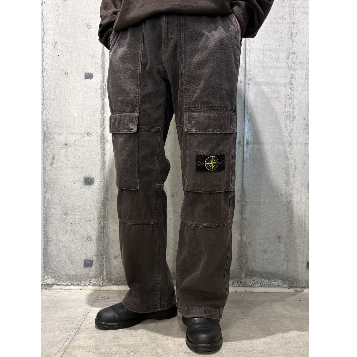STONE ISLAND 24AWPanama Cotton Old Effect Cargo PantsパナマコットンVintageヴィンテージガーメントダイ加工ワイドカーゴパンツ811530601 古着・中古-2枚目のアイテム画像