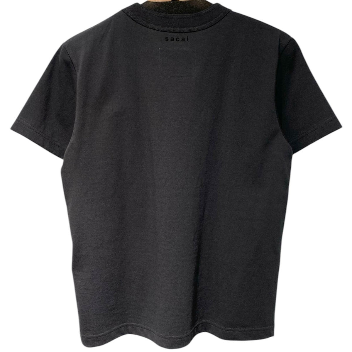 sacai 25AWHoliday Collection Studded Cotton Jersey T-ShirtスタッズコットンTシャツ25-01133S 古着・中古-2枚目のアイテム画像