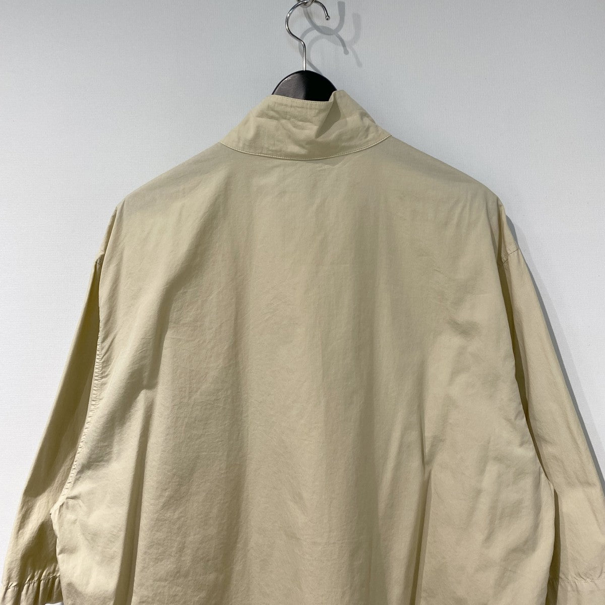 LEMAIRE 22SSVAREUSE FREESTONEオーバーサイズハイネック2WAY半袖シャツ 古着・中古-6枚目のアイテム画像
