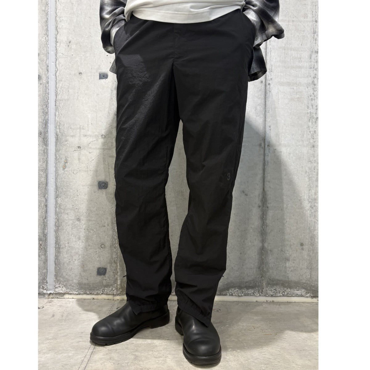 Y-3(Yohji Yamamoto×adidas) M CL SHL PANTSイージーナイロンTECHテックマルチポケットイージーパンツHB2786 古着・中古-2枚目のアイテム画像