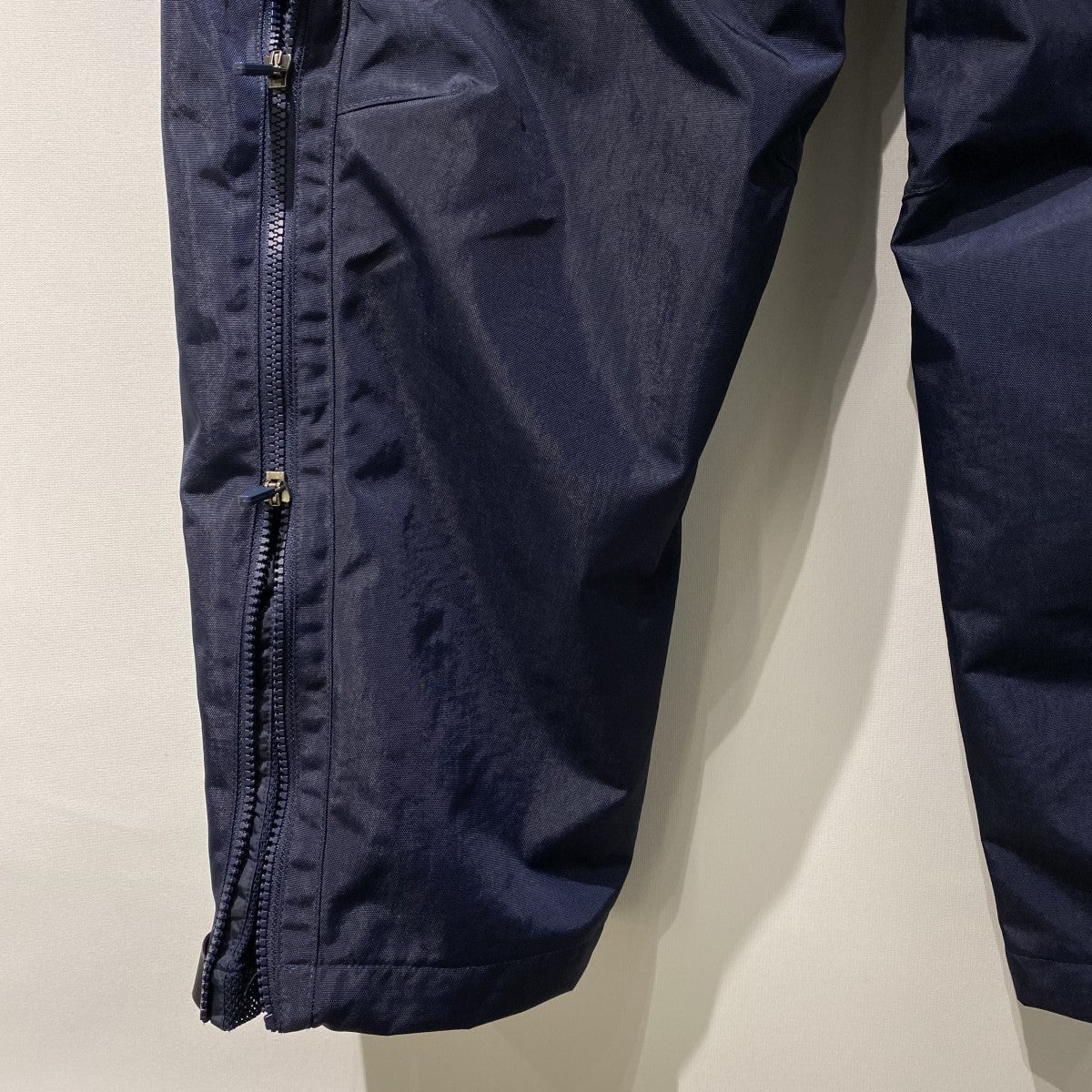 STUSSY×NIKE 25FWUtility Pant Obsidian HQ8545-451サイドZIPイージーナイロンパンツHQ8545-451 古着・中古-7枚目のアイテム画像