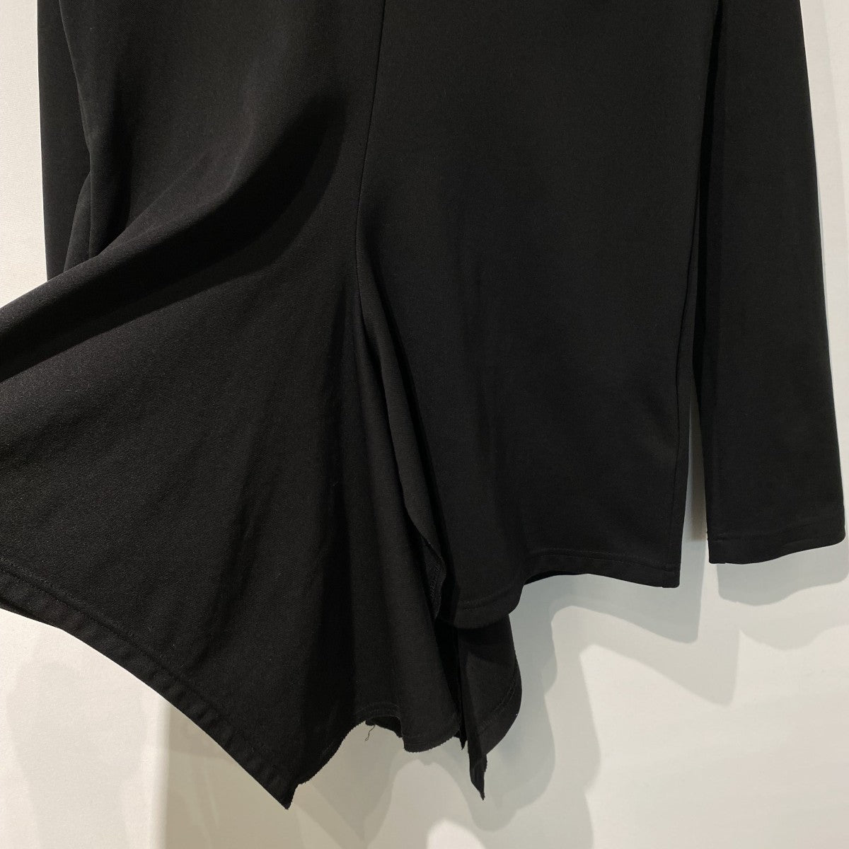 20SSアシンメトリーポリ長袖カットソー