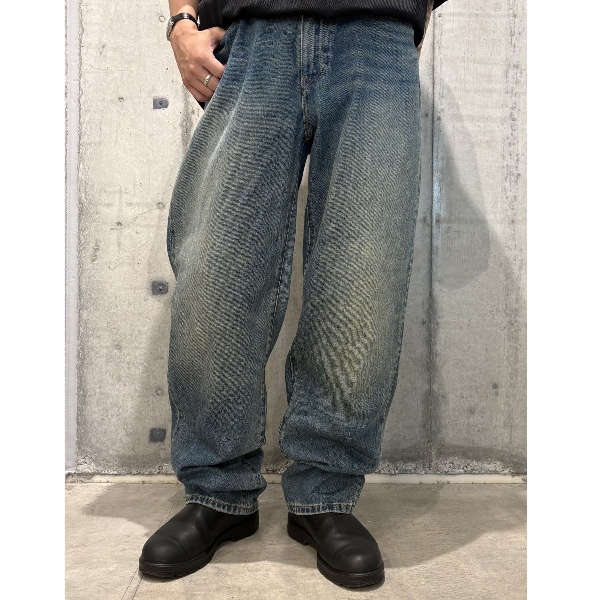 25AW568 LOOSE JEANS VINTAGE加工ルーズバギーデニムパンツ
