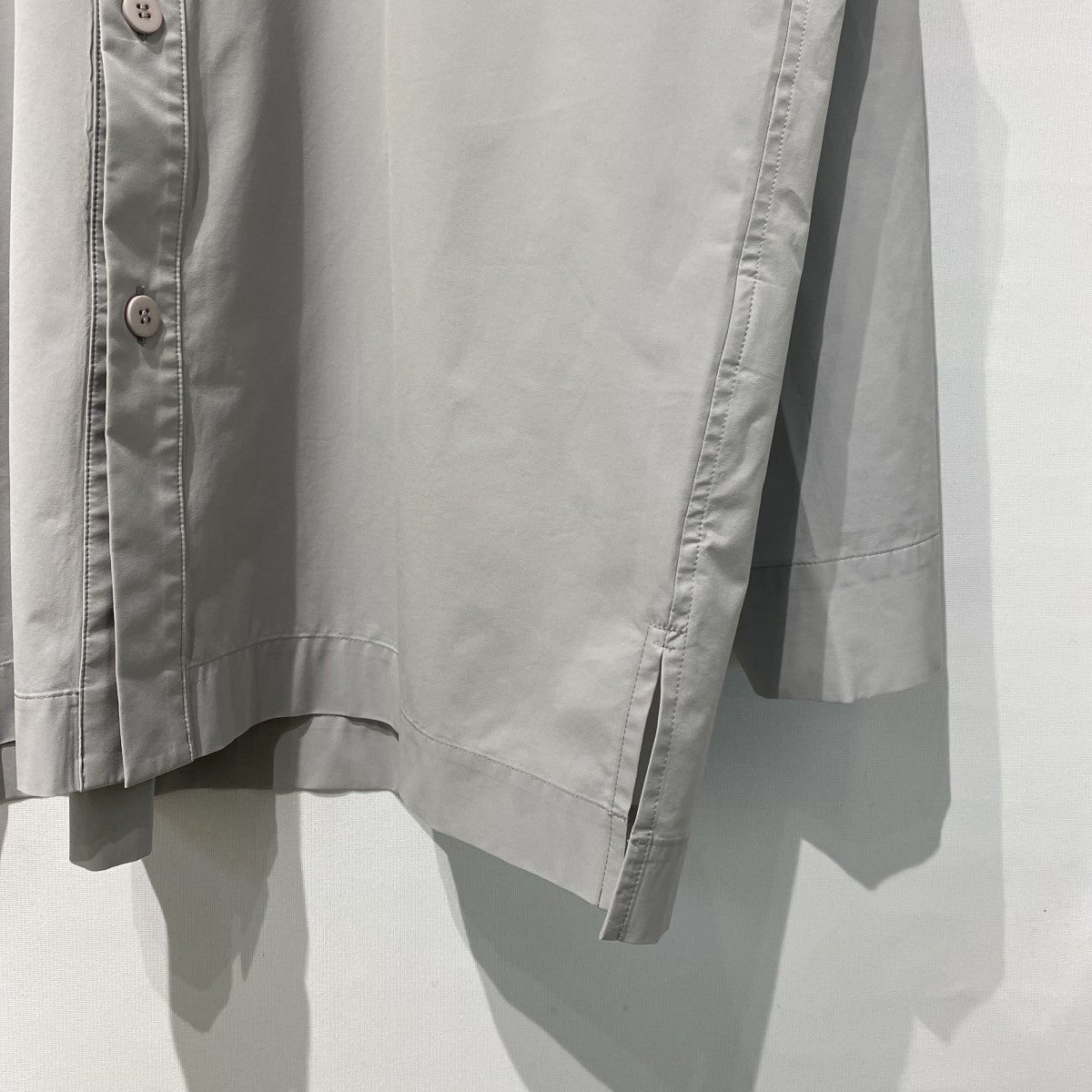 22AWBand Color Stretch ShiirtバンドカラーストレッチバックタックサイドスリットシャツHP26-FJ312