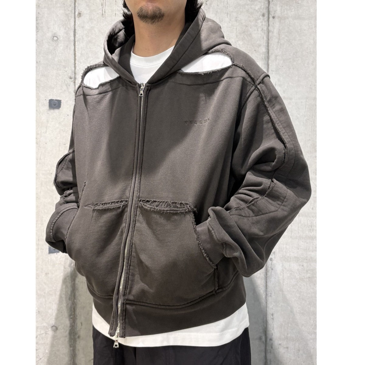 24SSHollowed Shoulder Zipマルチスリットダメージ加工フーディパーカー