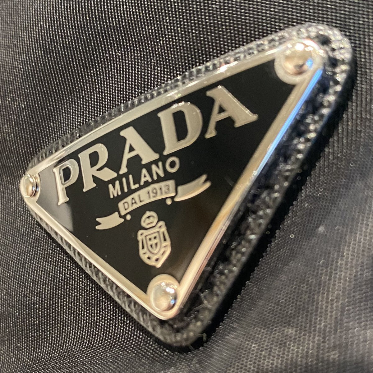 PRADA Re-Nylon BUCKET HATエナメルメタルトライアングルロゴナイロンバケットハット帽子2HC137 古着・中古-5枚目のアイテム画像
