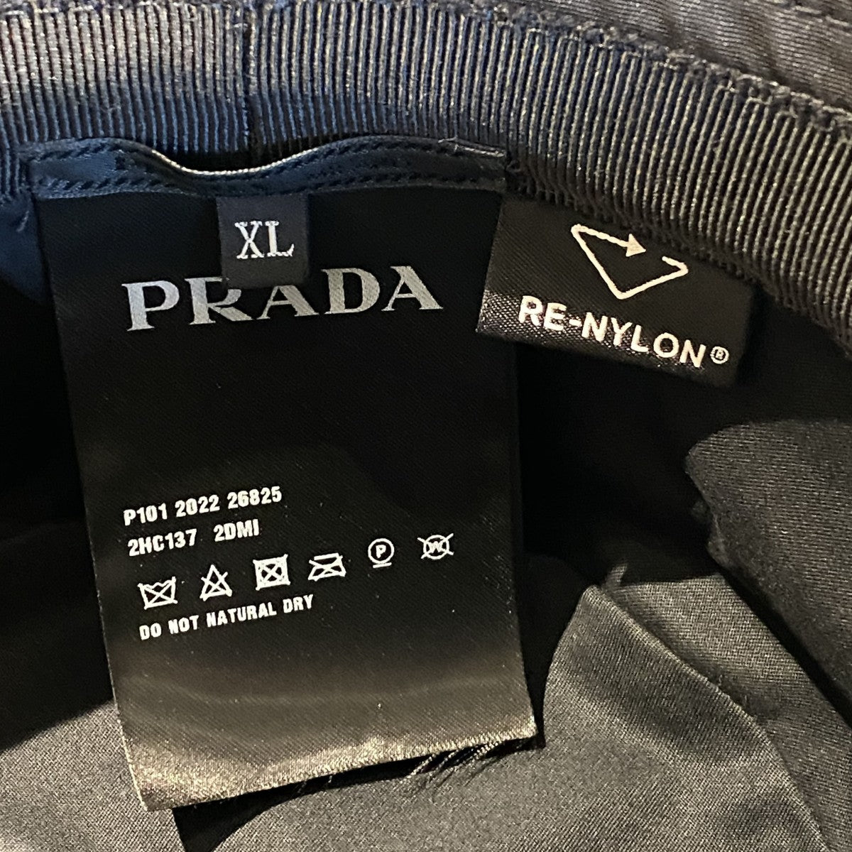 PRADA Re-Nylon BUCKET HATエナメルメタルトライアングルロゴナイロンバケットハット帽子2HC137 古着・中古-6枚目のアイテム画像