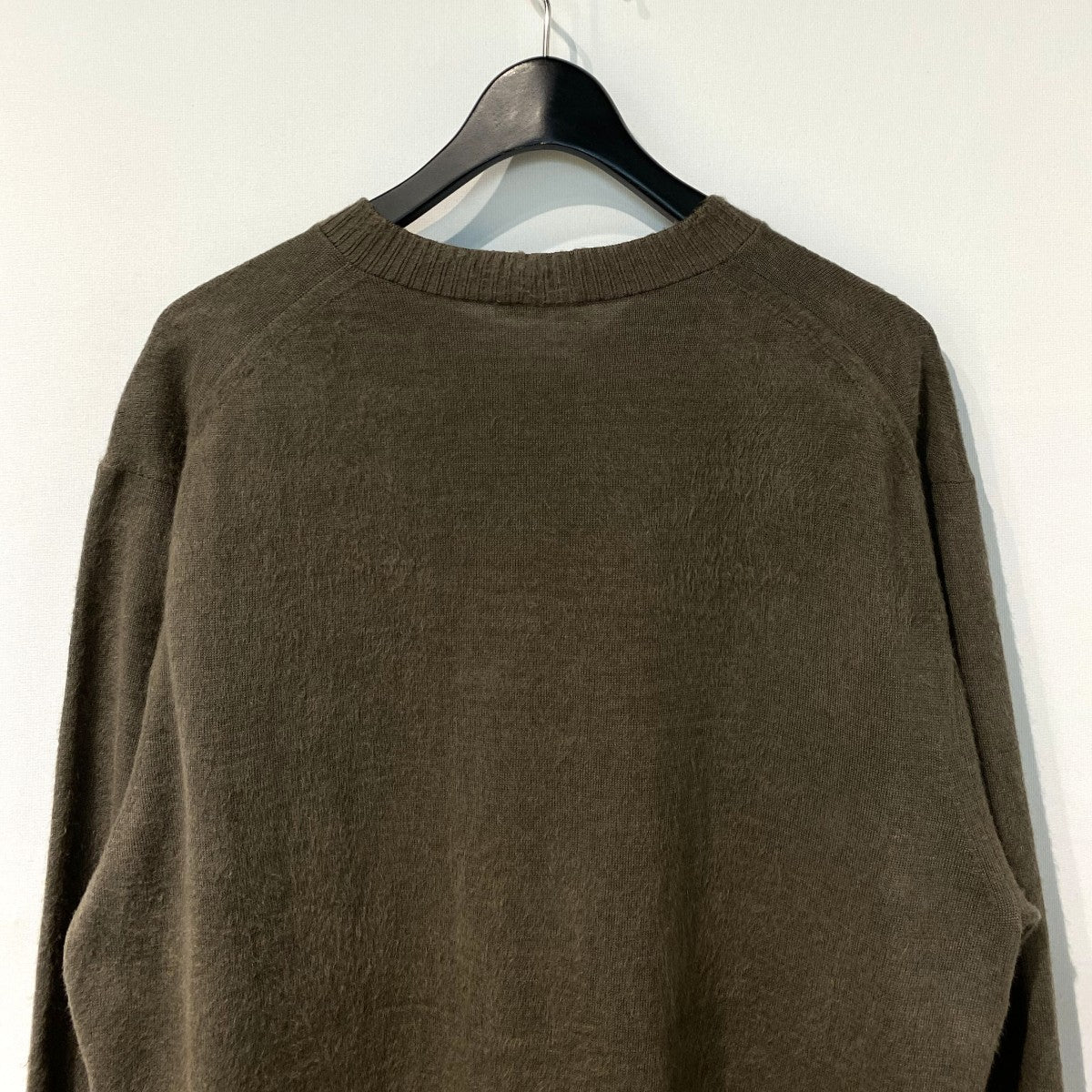 ATON(エイトン) LINEN SHORT FUR V-NECK SWEATERリネンショートファーV