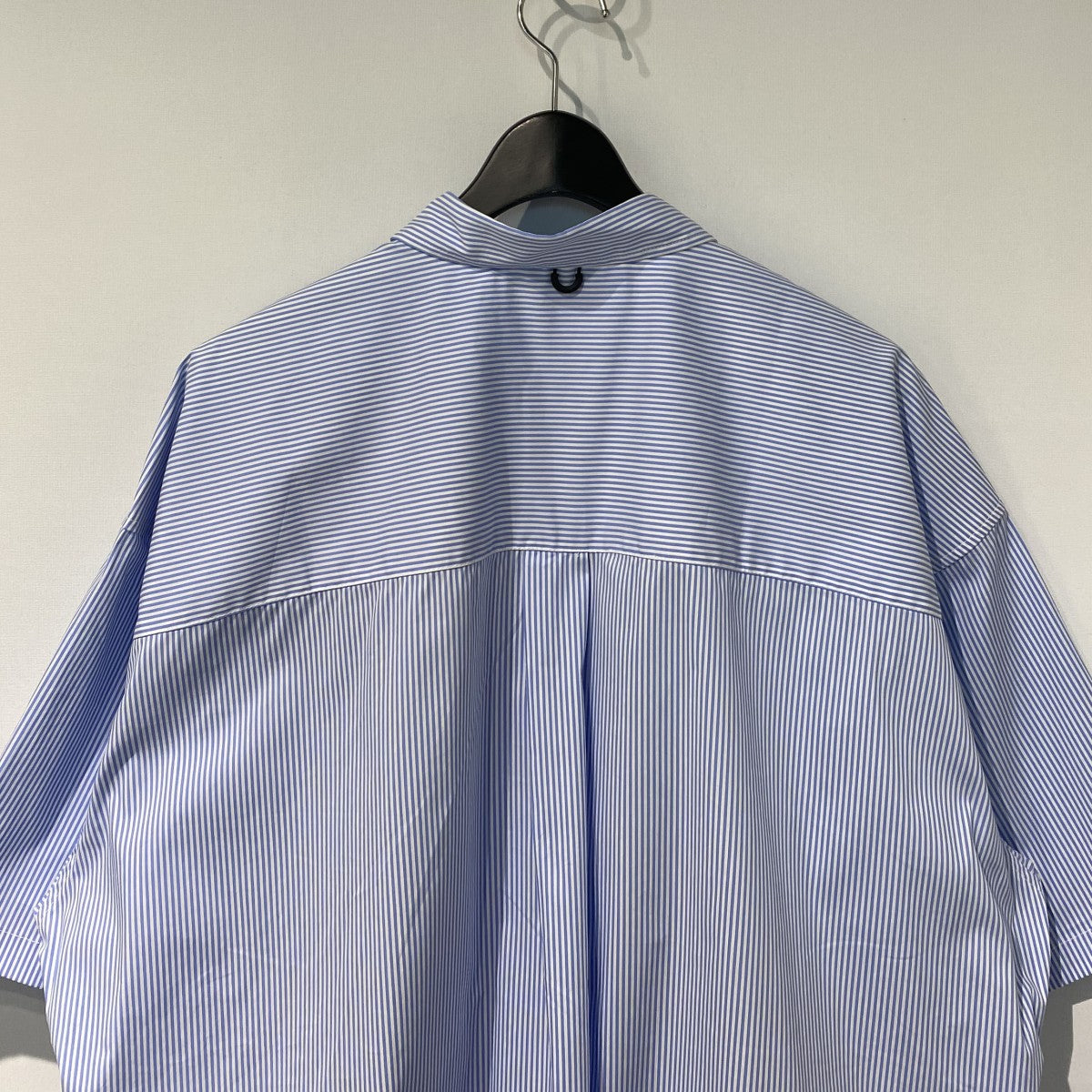 LOOSE STRIPE SHIRT S／Sオーバーサイズストレッチサイドポケットストレッチ半袖シャツ