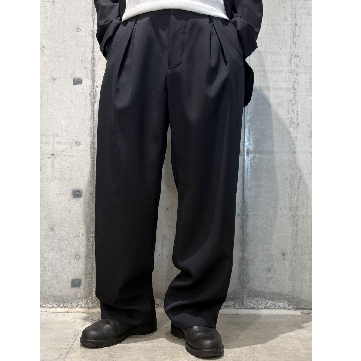 INVERTED PLEATS TROUSERプリーツタックワイドスラックスパンツ