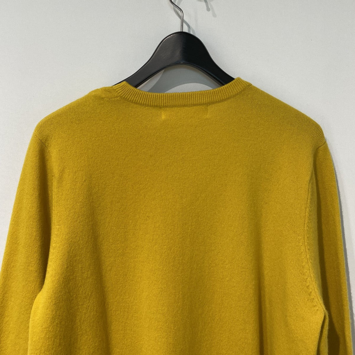 N36 BE CLASSICカシミヤニットセーター
