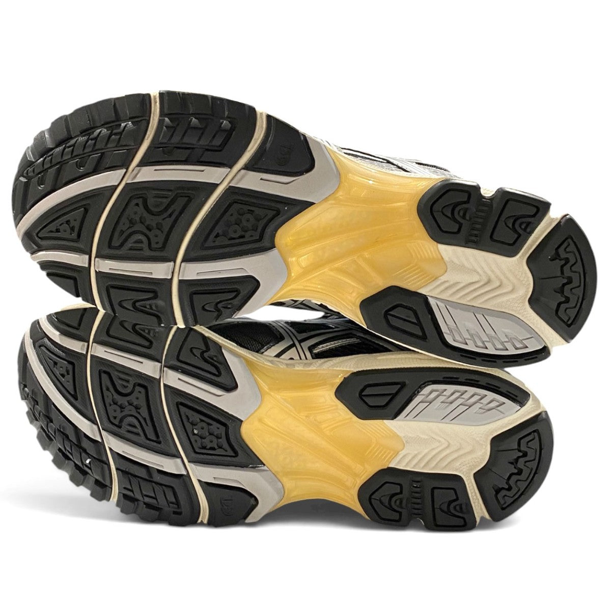 GEL-NIMBUS 10．5ゲルニンバススニーカー靴1203A543-020