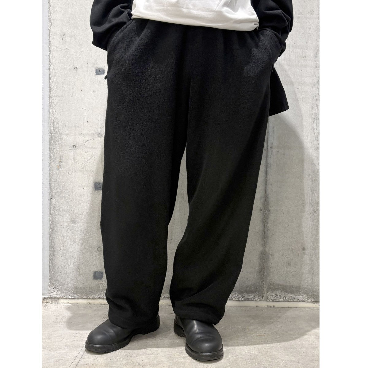 25AWMICRO FLEECE ADJUSTABLE PANTSフリースアジャスターイージージョガーパンツ