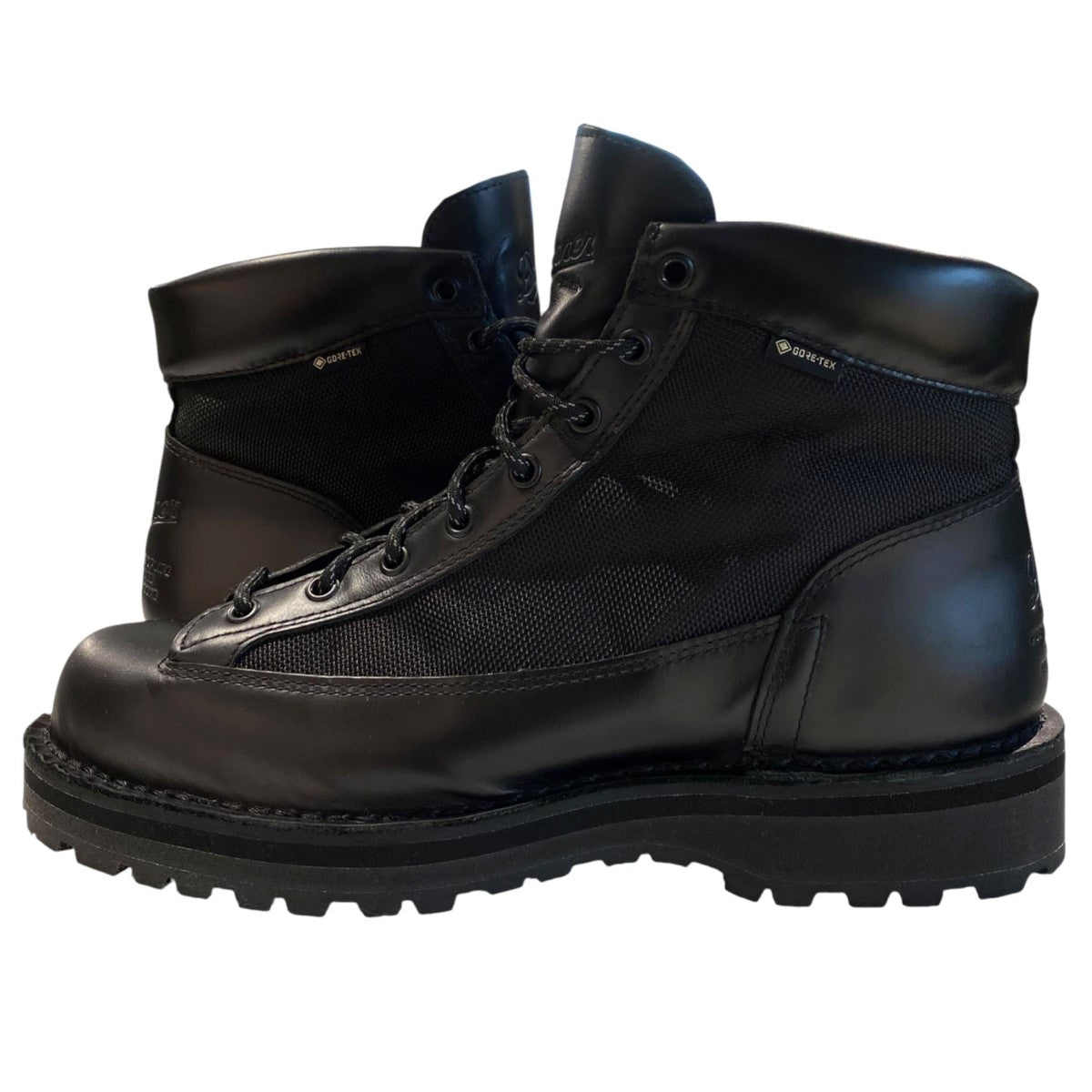 DANNER FIELD R GORE-TEXゴアテックス防水VibramビブラムTraction LugソールOrtholiteオーソライトインソールTECHテックレザーブーツD123000