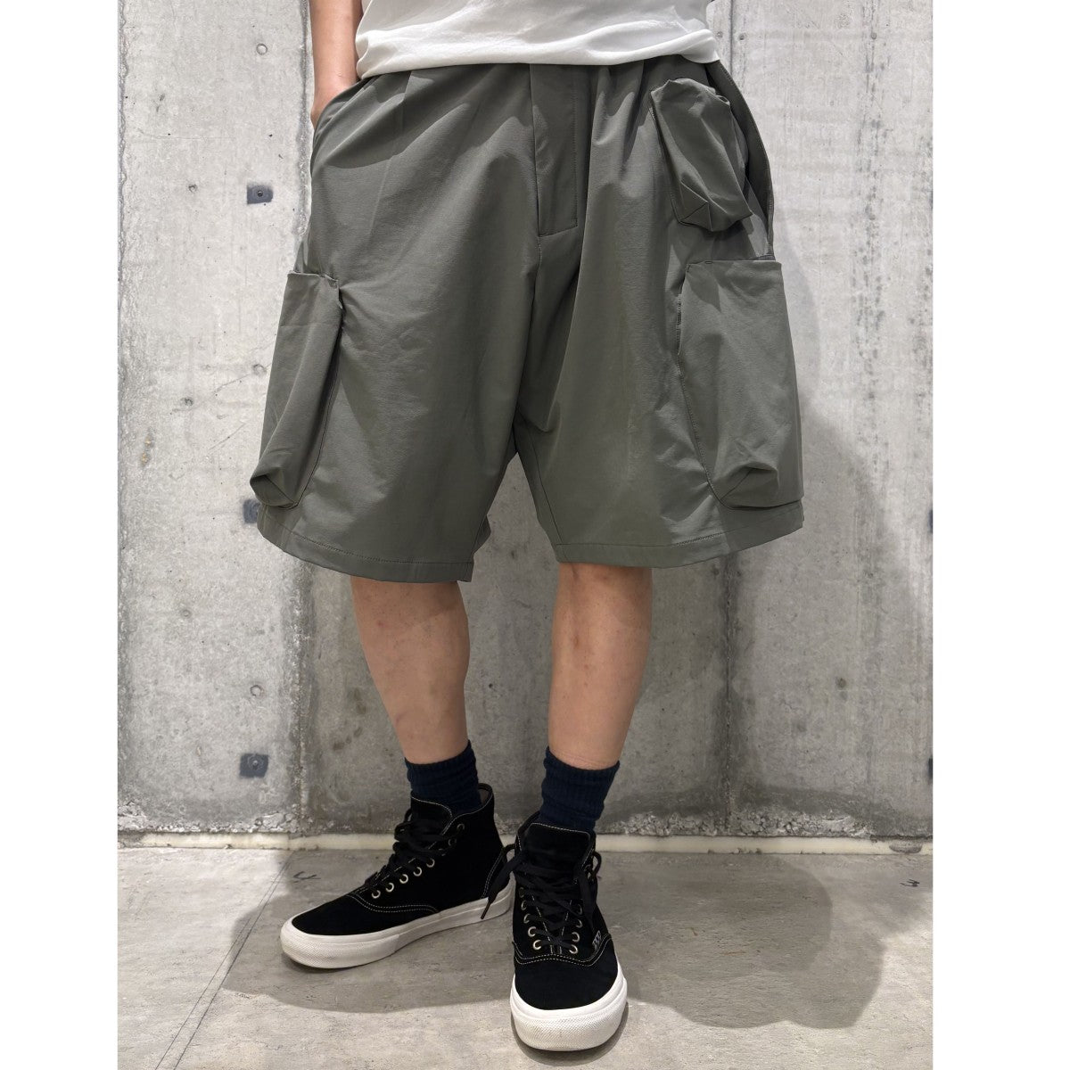 GOOPiMADE P-M2 Concept Cargo Shorts TECHテックカーゴショーツハーフパンツ 古着・中古-2枚目のアイテム画像