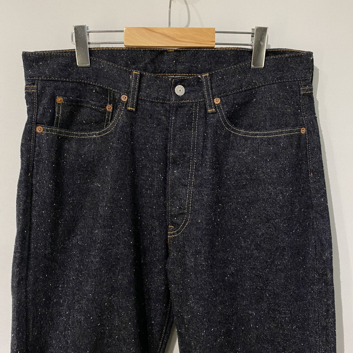 #028 LV 66 JEANS ONE-WASHEDウォッシュ加工デニムパンツ
