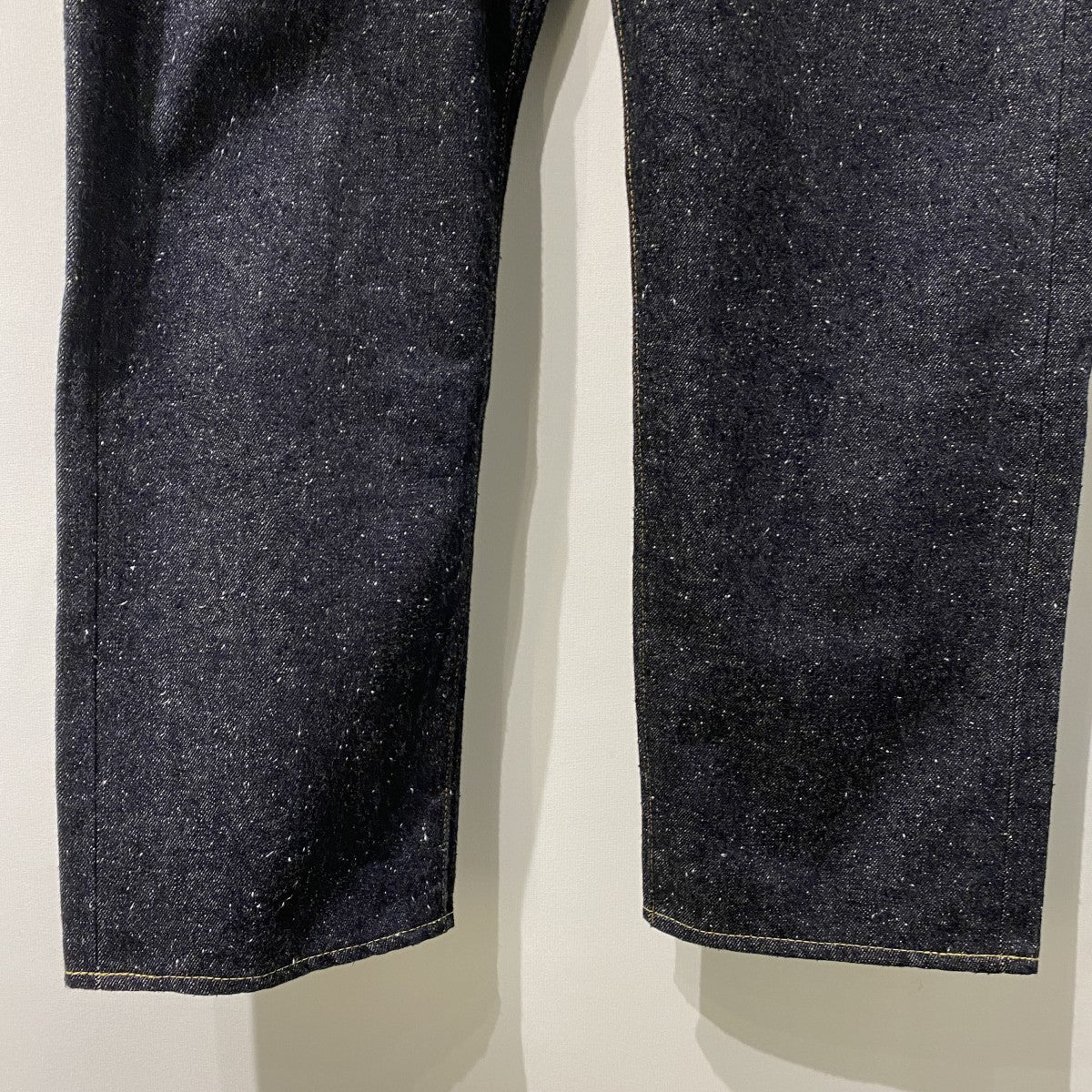 #028 LV 66 JEANS ONE-WASHEDウォッシュ加工デニムパンツ