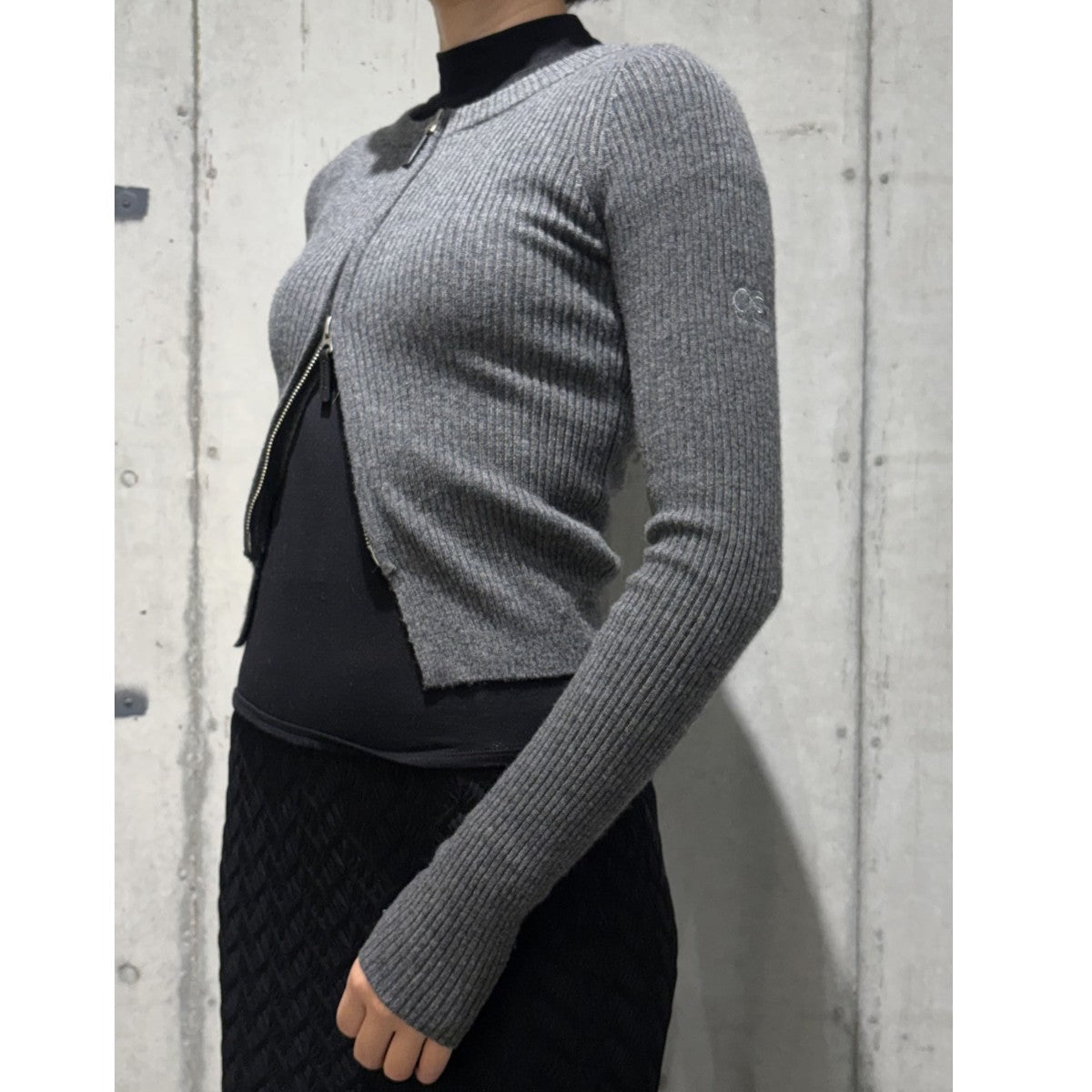 25SSTight Ribbed-Knit Zip SweaterウールカシミヤタイトZIPニットセーター