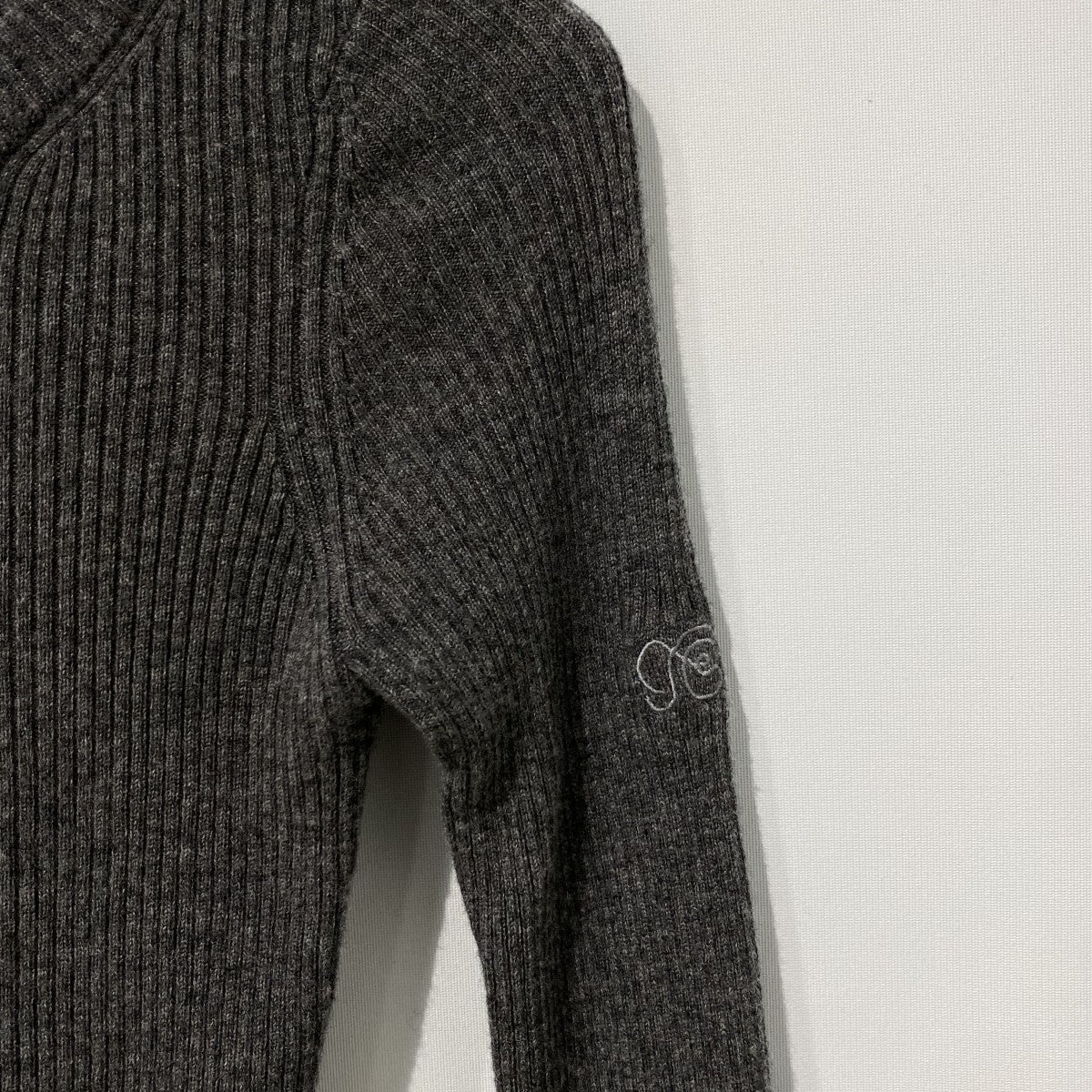25SSTight Ribbed-Knit Zip SweaterウールカシミヤタイトZIPニットセーター