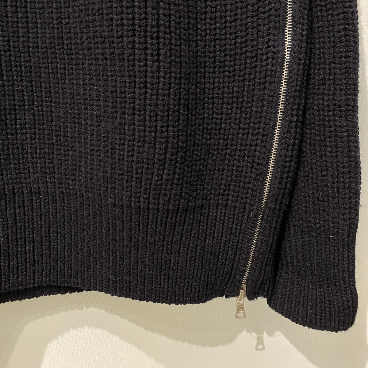 24AW本人期MONTY SWEATER変形ドライバーズニットセーター
