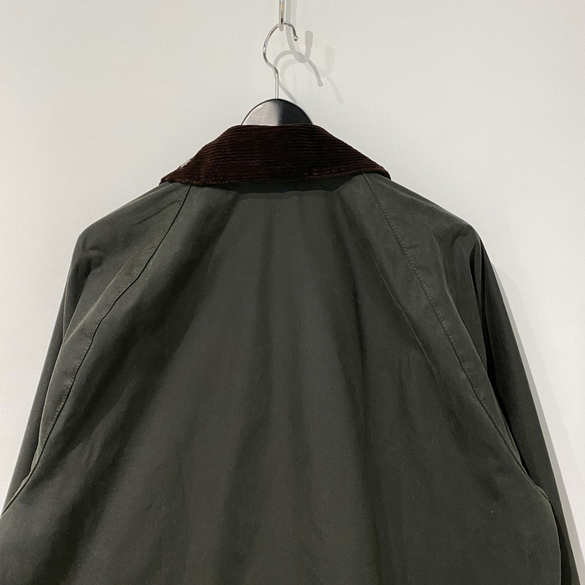25AWBEDALEビデイルワックス ジャケット レギュラーフィット オイルドジャケット