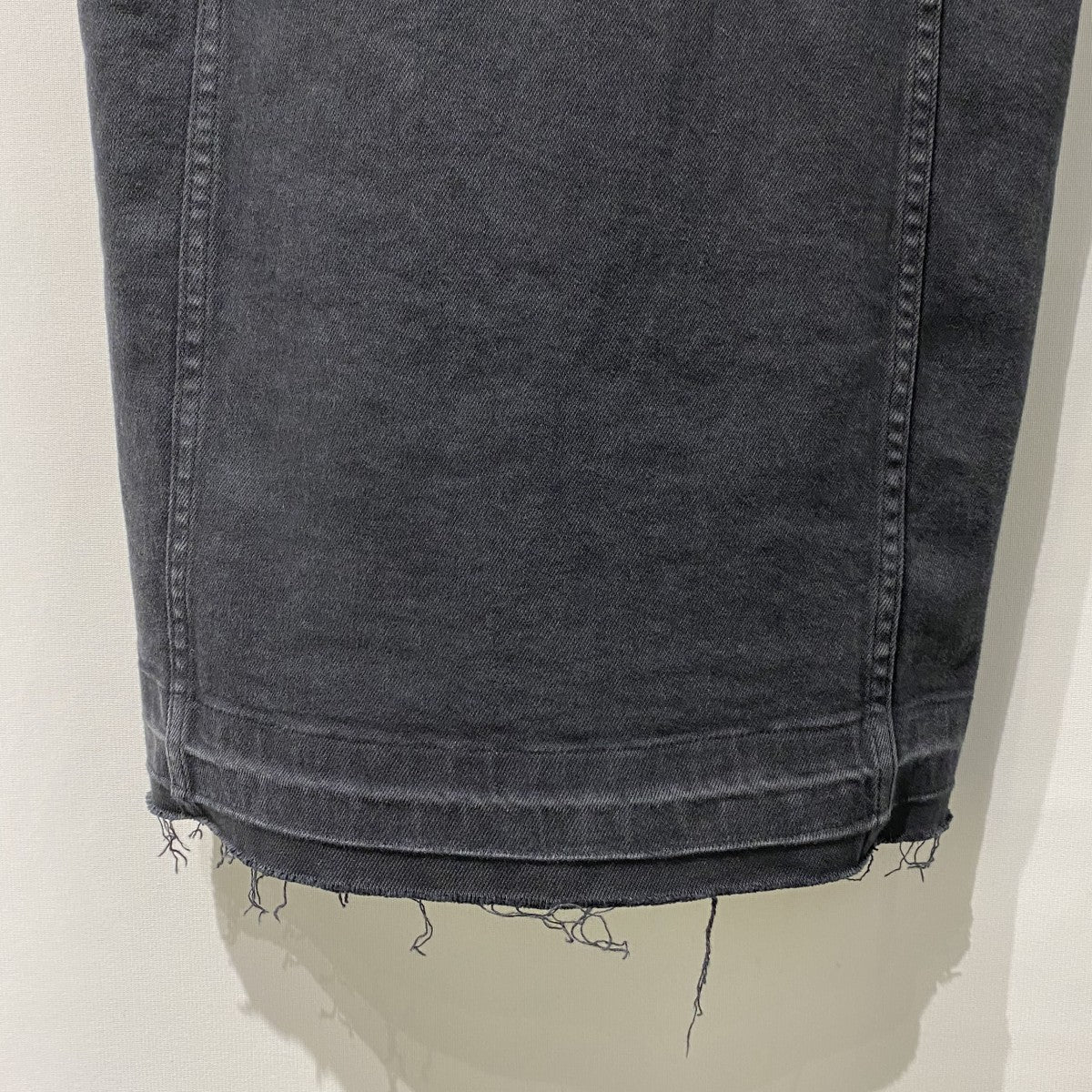TOGA TOO 25SSDenim bustier Vintageヴィンテージ加工ストレッチバックZIPデニムビスチェミニワンピース 古着・中古-6枚目のアイテム画像