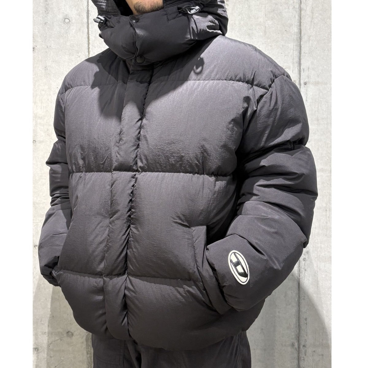 DIESEL by Glenn Martens W-ROLF-NW JACKET撥水ポリアミドナイロンオーバーサイズダウンジャケット 古着・中古-2枚目のアイテム画像