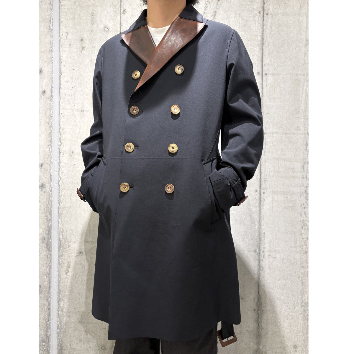 GIORGIO ARMANI 裏ラムレザー撥水加工ダブルブレストトレンチコート 古着・中古-3枚目のアイテム画像