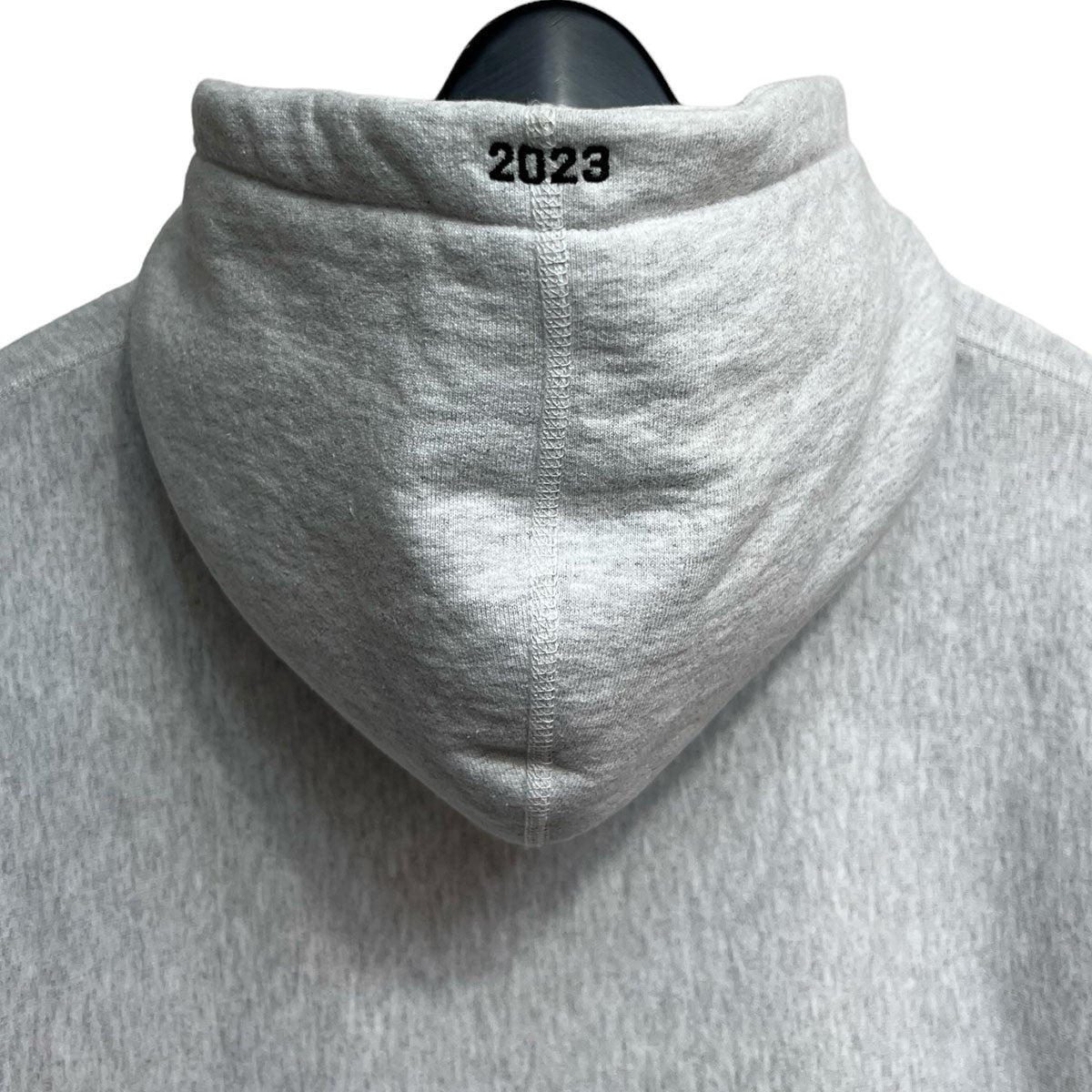 Supreme 古着・中古 シュプリームの23AW Box Logo Hooded Sweatshirt ボックスロゴフーデッドスウェットシャツ ボックスロゴスウェットパーカーです。