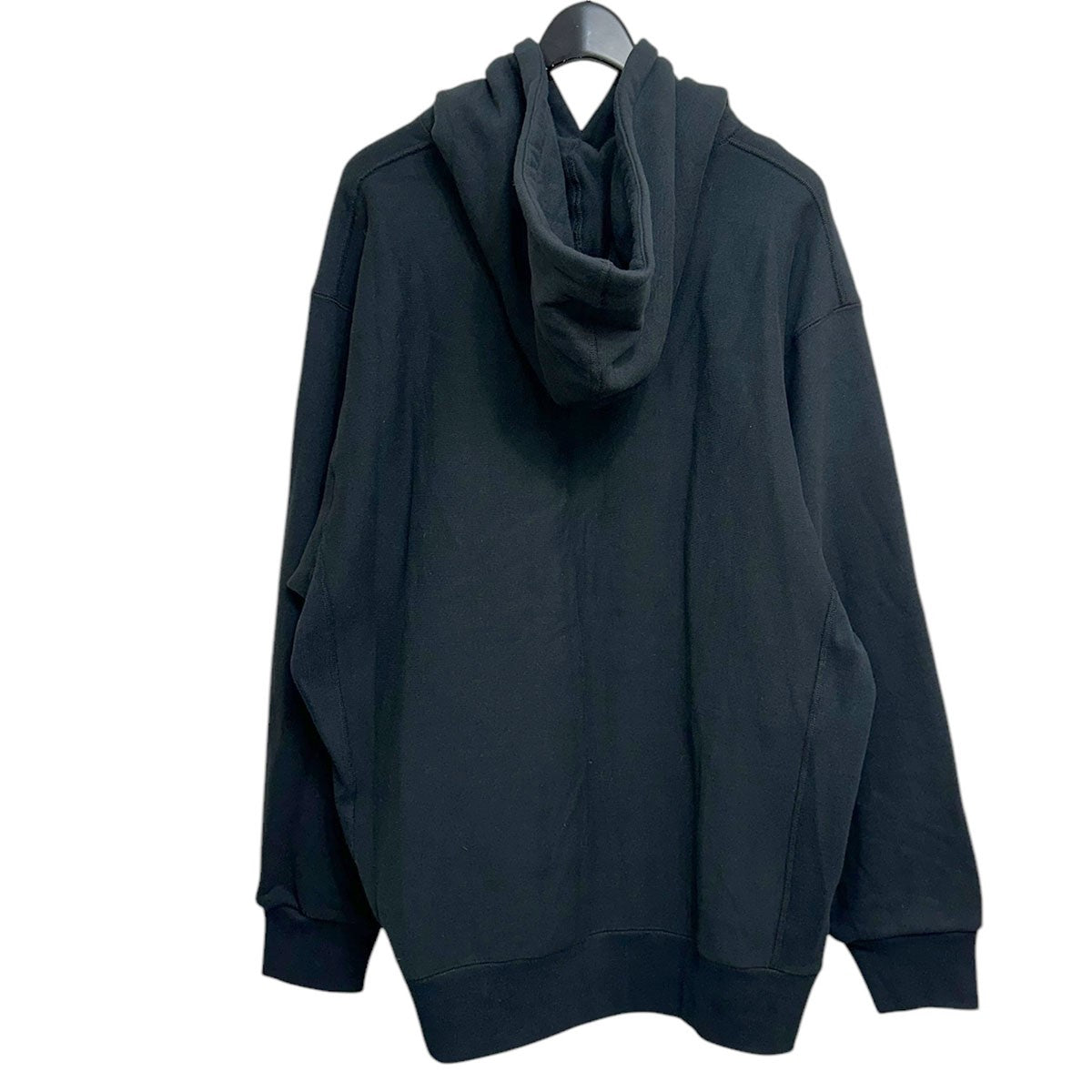 バッズプールのAGH LOGO HEAVY WEIGHT HOODED SWEAT SHIRT AGHロゴヘビーウェイトフーデッドスウェットシャツです。 BUDSPOOL 古着・中古 トップス アイテム
