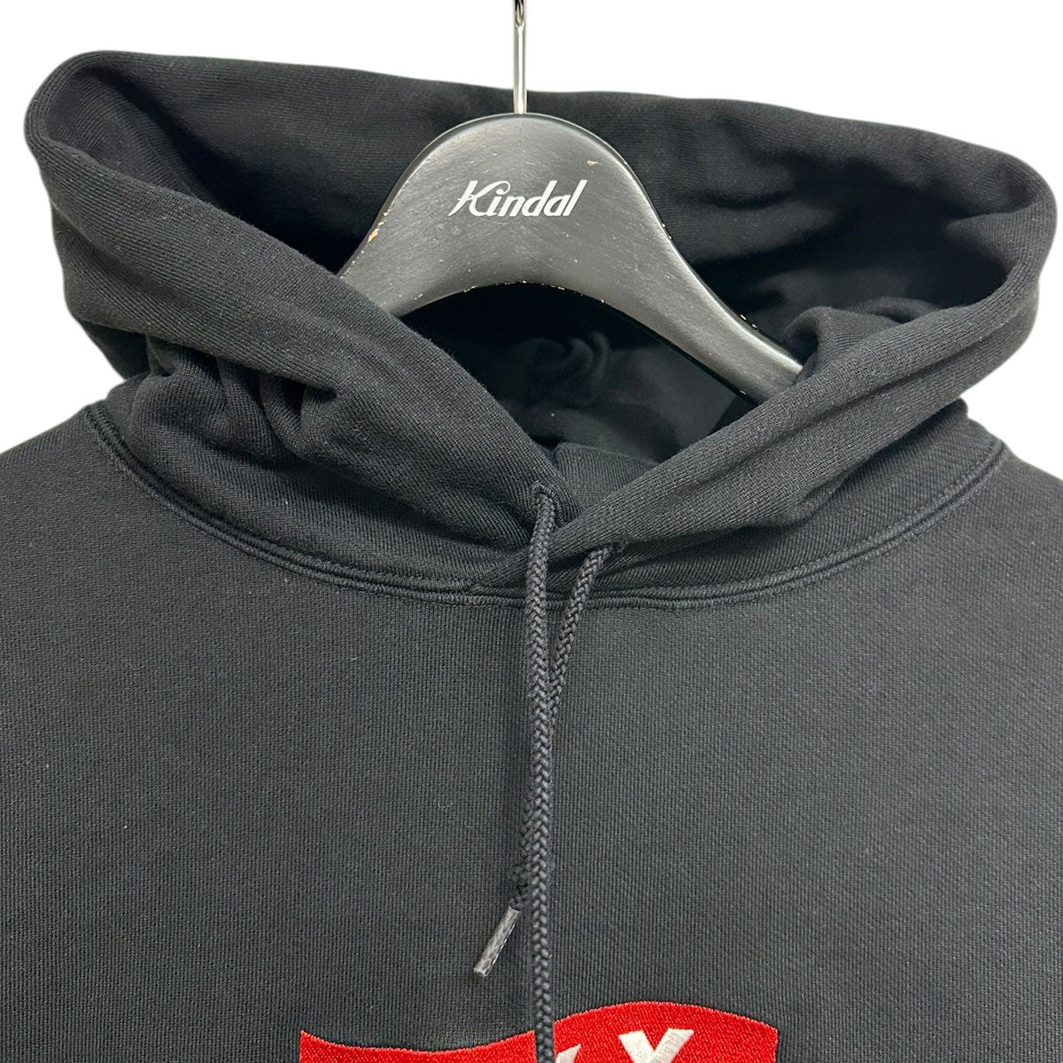 ゴッドセレクショントリプルエックスのボックスロゴフーディーです。 GOD SELECTION XXX 古着・中古 トップス アイテム