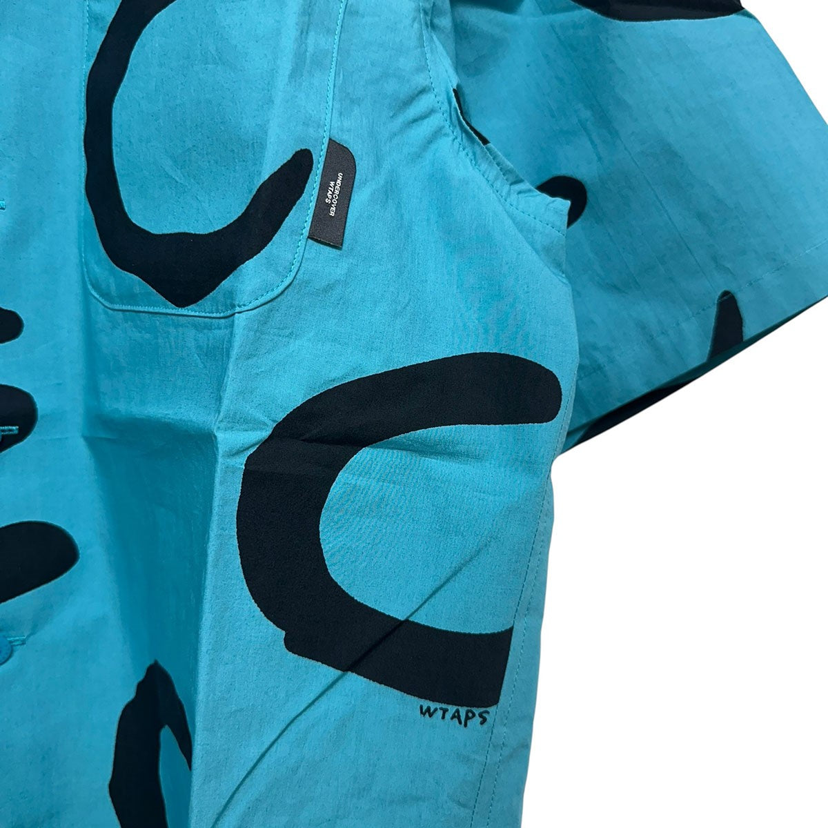 UNDERCOVER×WTAPS 25SSTXT／SS／COTTON．BROADCLOTH．TEXTILE．七人の侍プリント半袖シャツUC2E9401/251ZUUCD-SHM01S 古着・中古-4枚目のアイテム画像