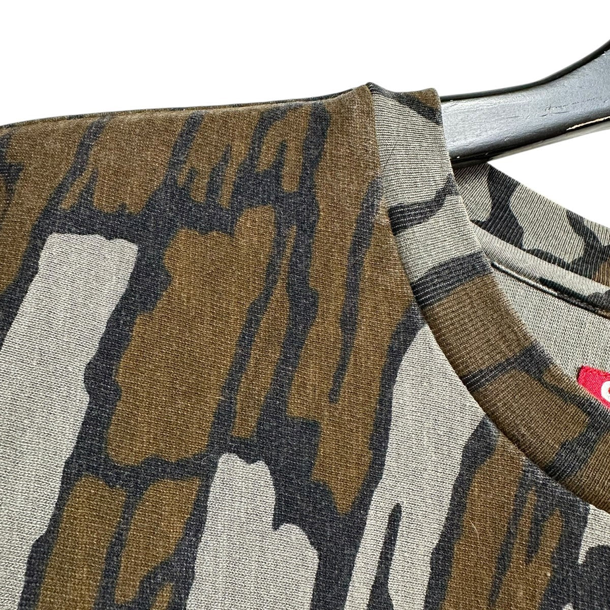 Supreme(シュプリーム) 25SSS／S Pocket Tee Mossy Oak Camo