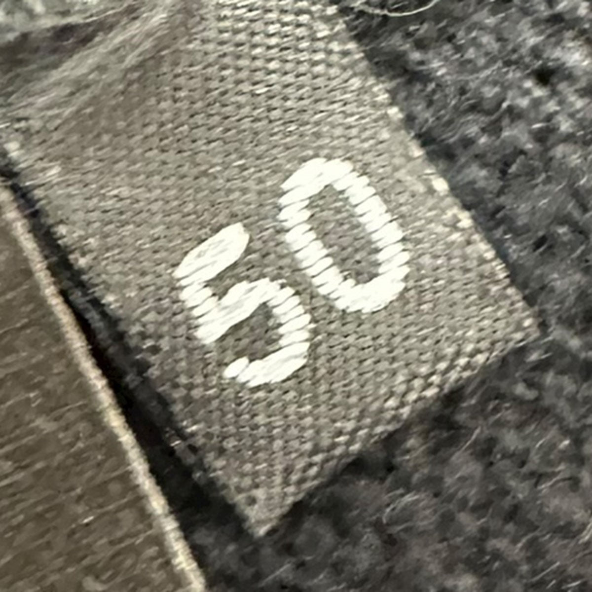 ウールニットセーター