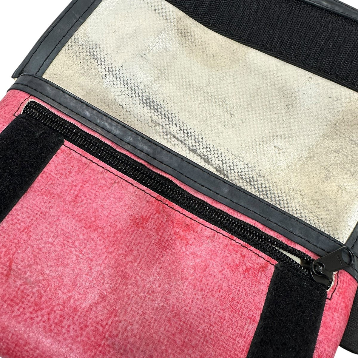 ショルダーバッグ