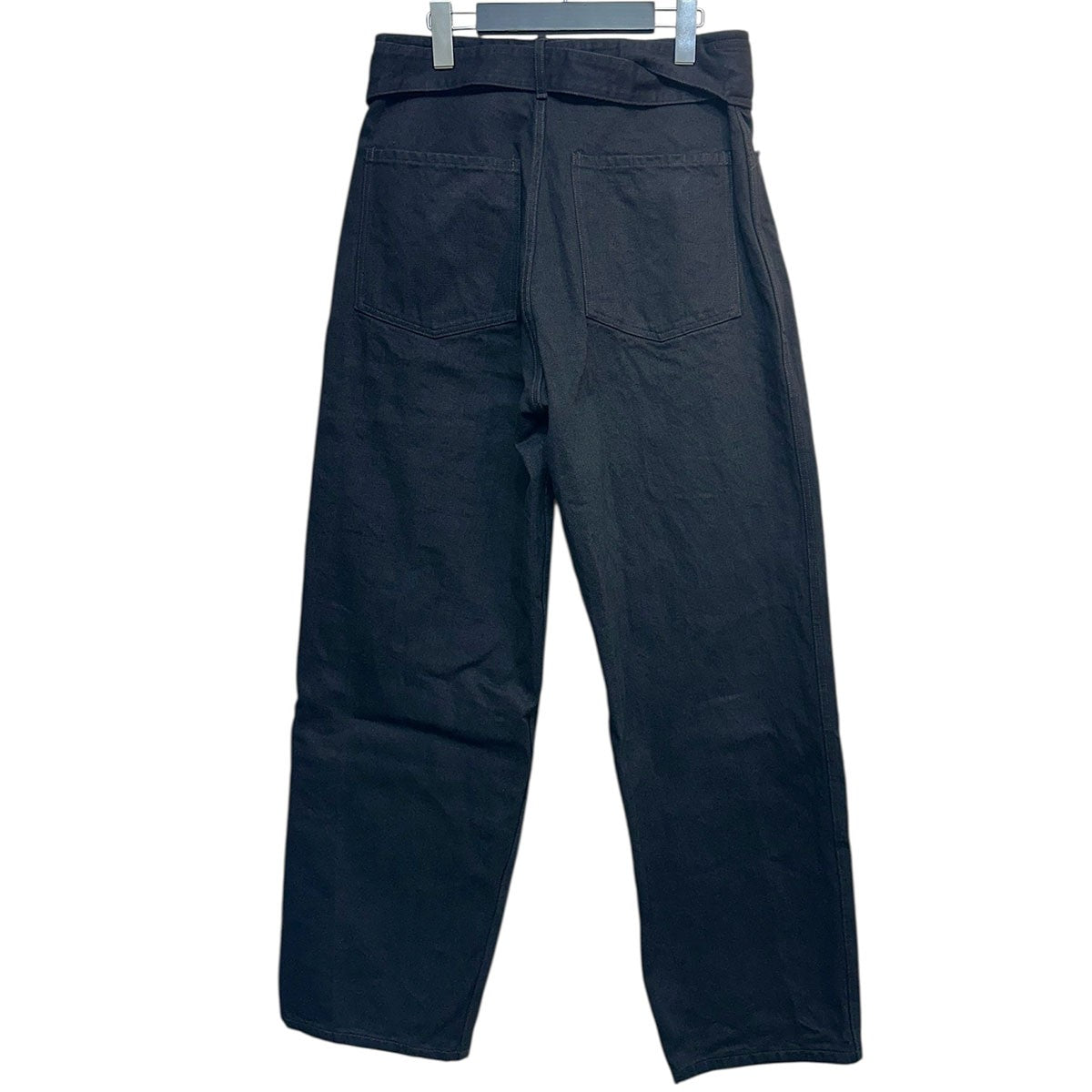COMOLI(コモリ) 25AWブラックデニム ベルテッドパンツC03-03001 C03