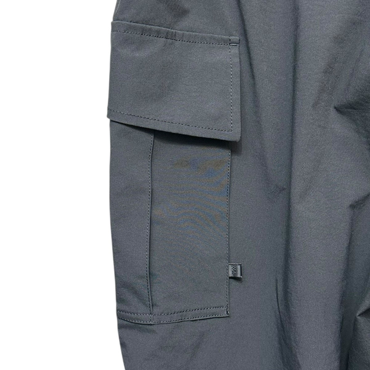 DAIWA PIER39 TECH LOOSE 6P MIL PANTSルーズシルエット6ポケットカーゴパンツBP-43023W 古着・中古-4枚目のアイテム画像