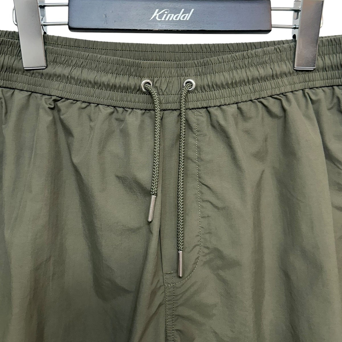 MAISON KITSUNE FLASH FOX SWIM SHORTSショートパンツOM3010WQ4052 古着・中古-3枚目のアイテム画像