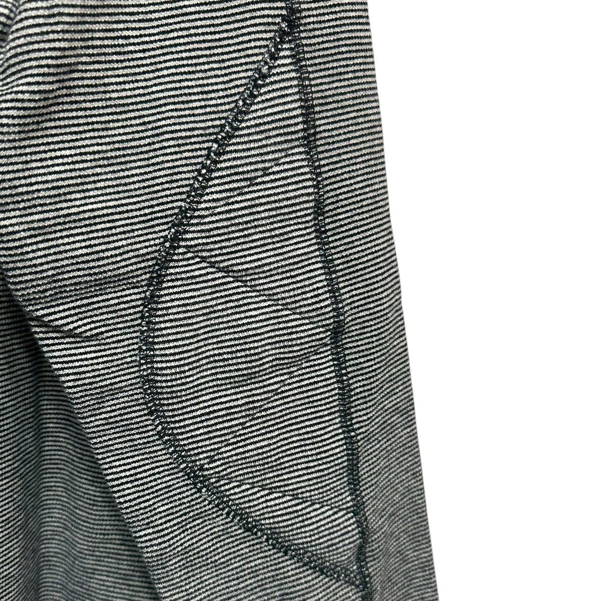 D-Shaped Long Sleeve Tee長袖Tシャツ