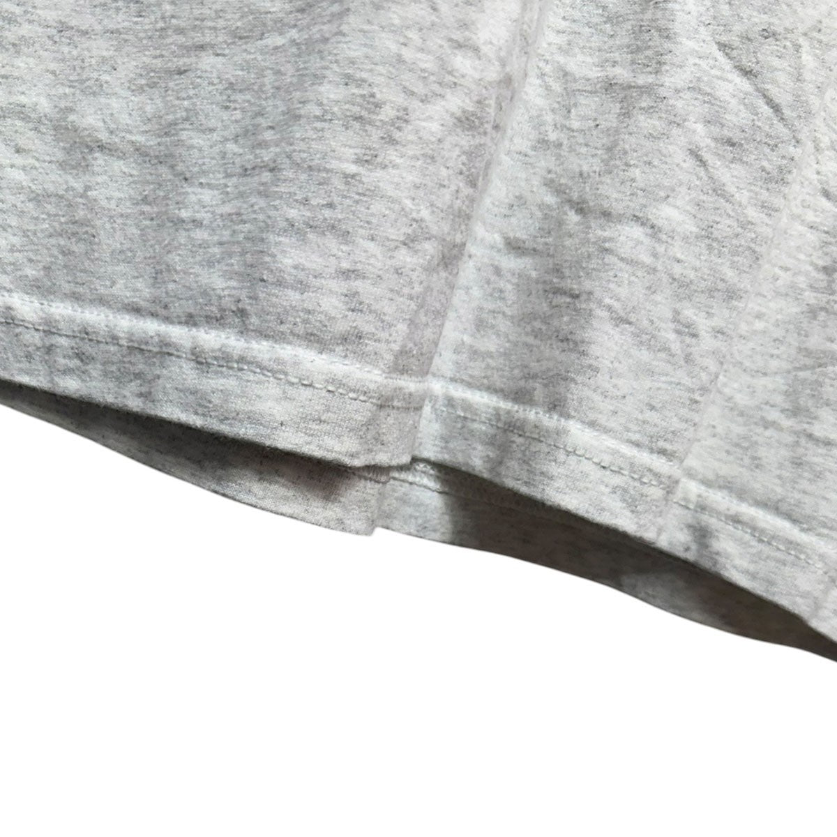 Angler’s Device TeeロゴプリントTシャツ