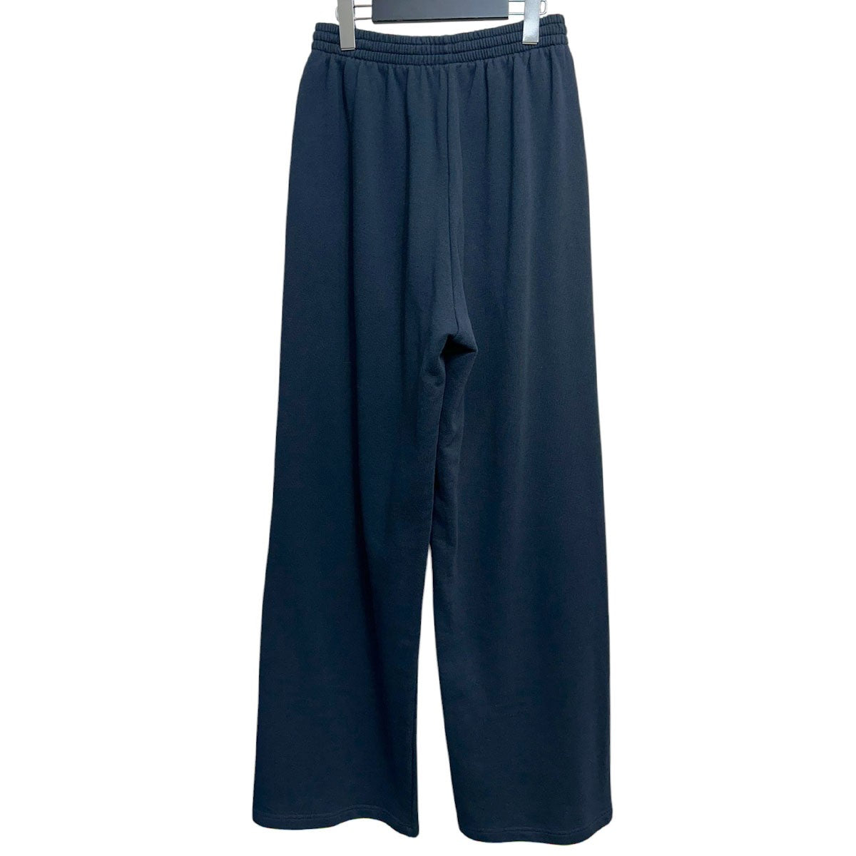 25AWロゴワッペンスウェットパンツ844177 TSV12