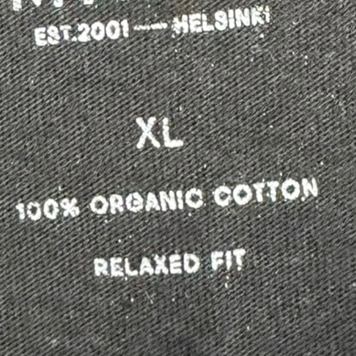 ロゴプリントTシャツ