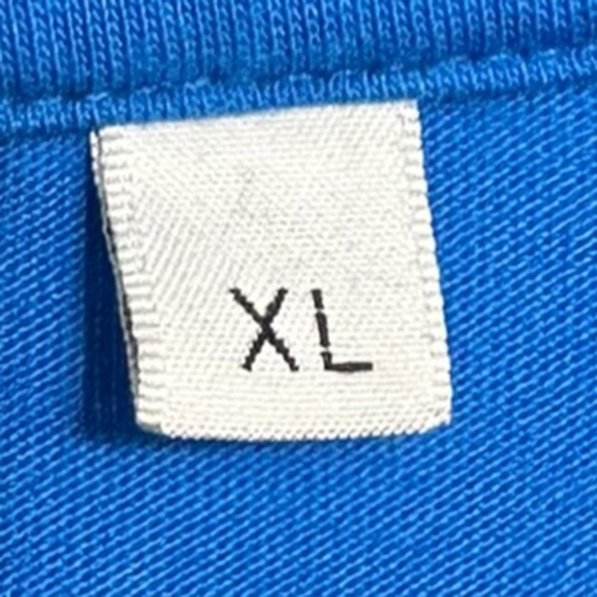 ロゴプリントTシャツ