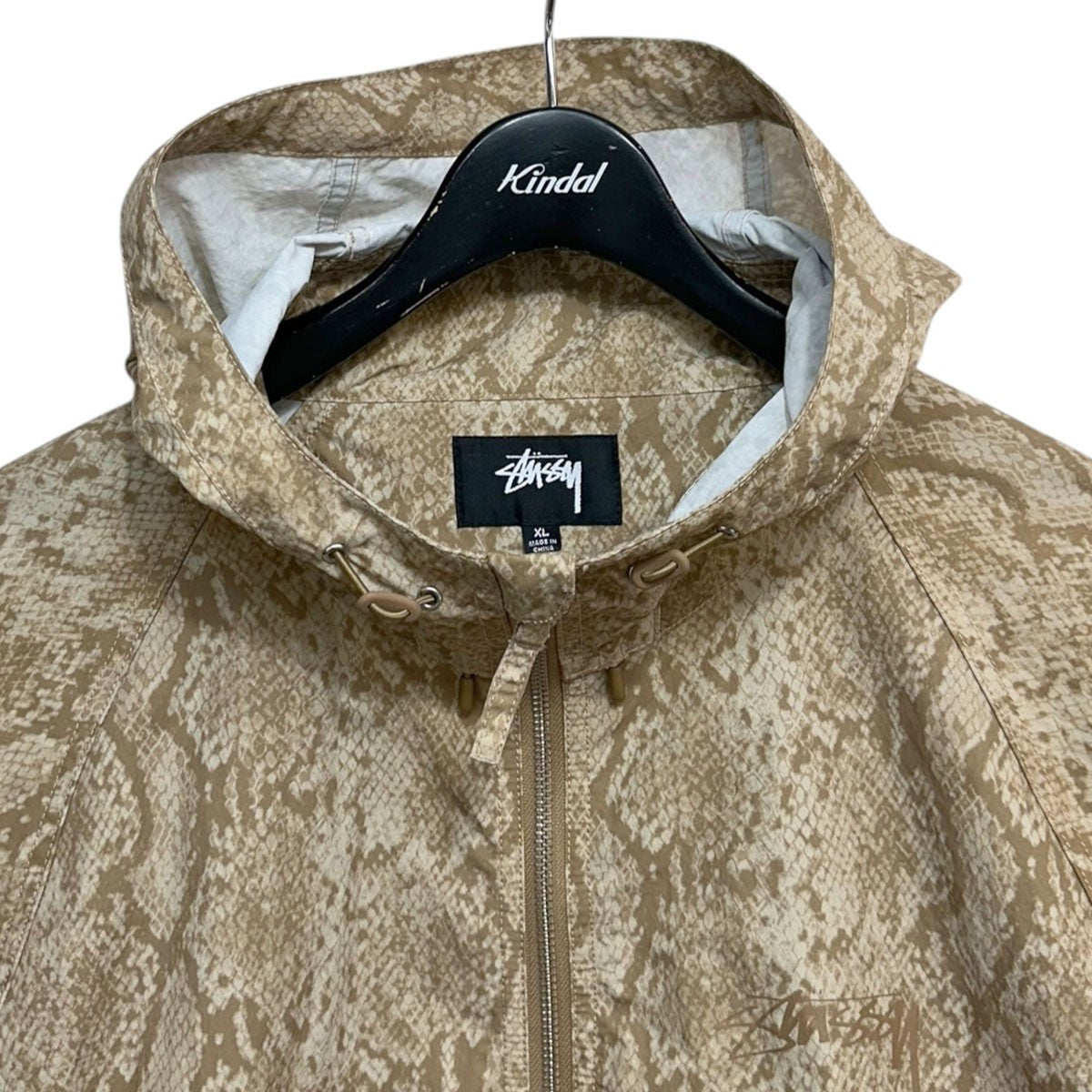 stussy 25SSBEACH SHELL SNAKE PRINT NYLONスネークプリントロゴシェルジャケット115851 古着・中古-3枚目のアイテム画像