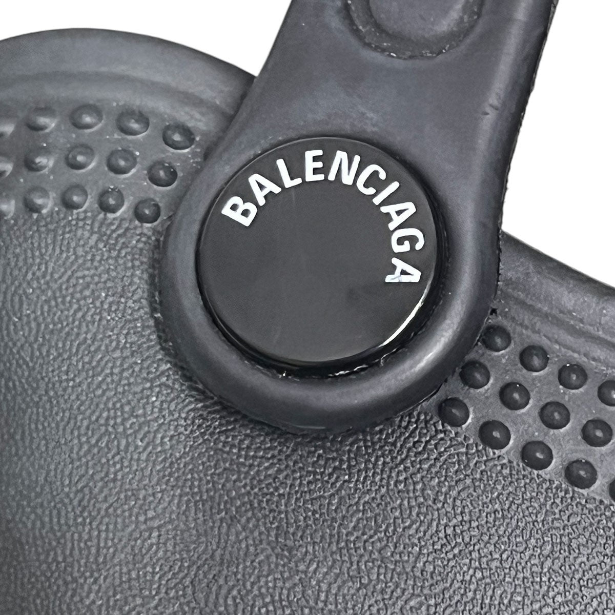 BALENCIAGA×crocs holder フォンホルダー ショルダーバッグbalenciaga crocs phone holder  balenciaga crocs phone holder - ブラック｜【公式】カインドオルオンライン ブランド古着・中古通販【kindal】