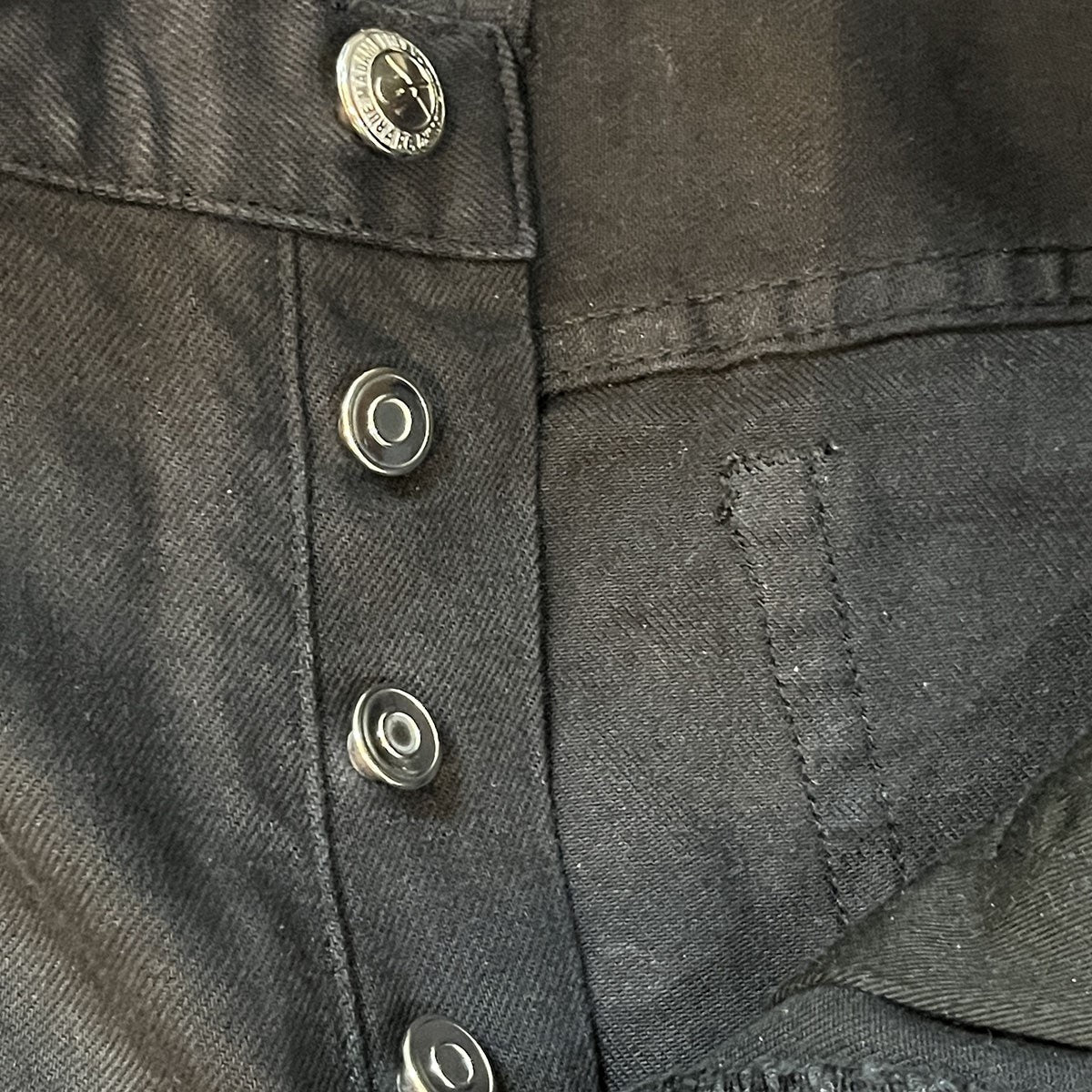 A．P．C．(アーペーセー) PETIT STANDARD デニムパンツ ブラック