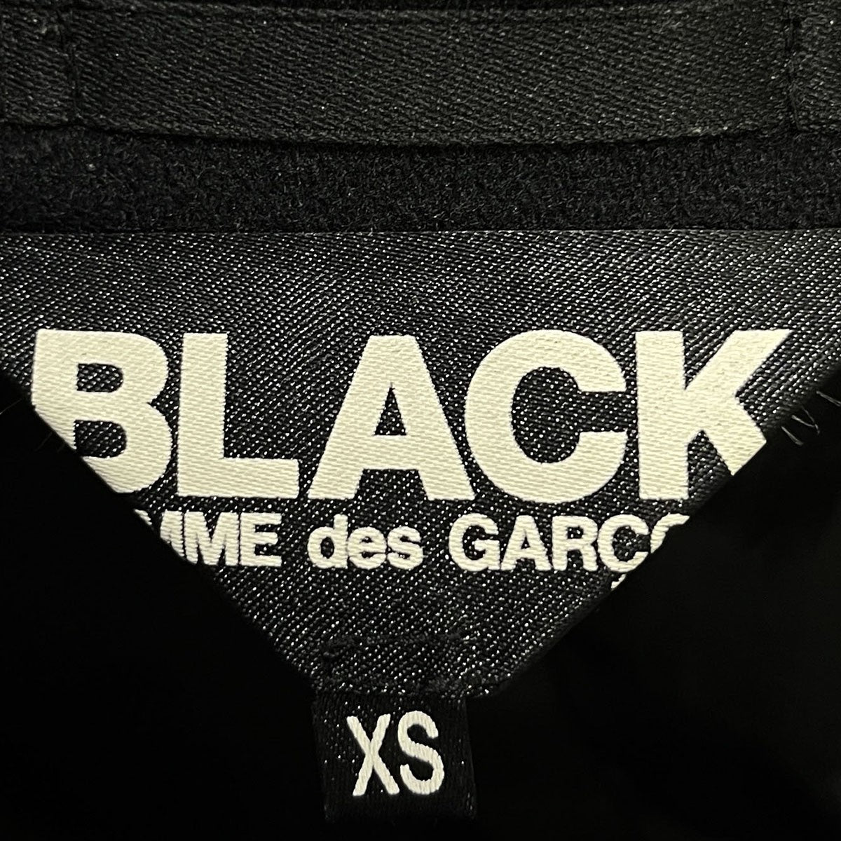 BLACK COMME des GARCONS(ブラックコムデギャルソン) 金ボタンウール