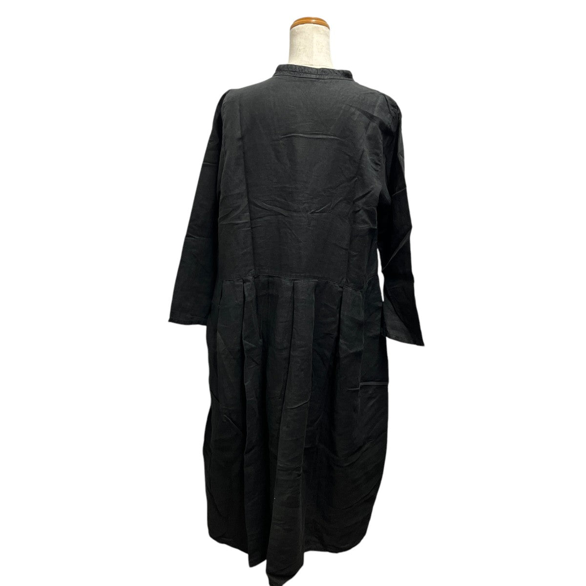 nest Robe(ネストローブ) Yネックリネンワンピース01173-1090