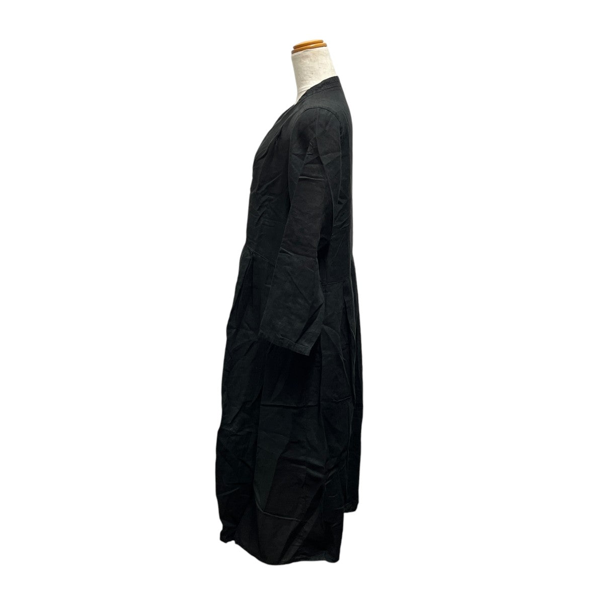 nest Robe(ネストローブ) Yネックリネンワンピース01173-1090