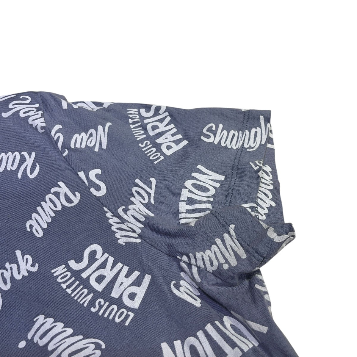ルイヴィトン LVロゴ Vネック Tシャツ ネイビー コットン ルイ・ヴィトン(LOUIS VUITTON) メンズTシャツ・カットソー